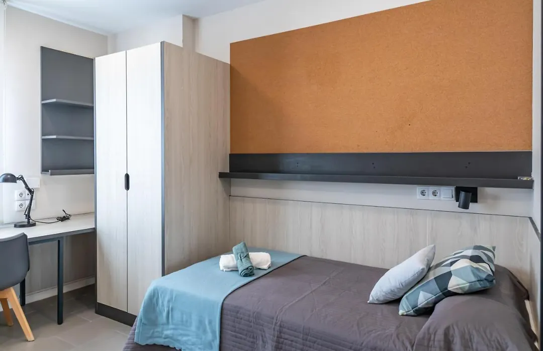 Residencia Universitaria Resa Campus Malaga-1